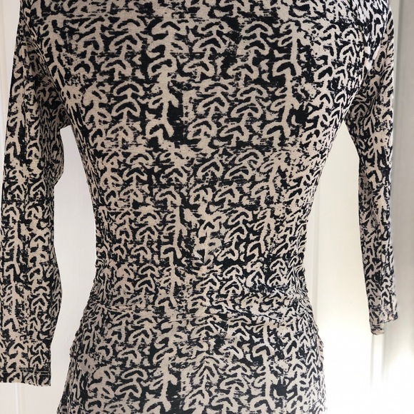 Anthropologie Meadow Rue Faux Wrap Top - Picture 5 of 9